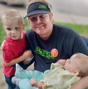 Meet your Posher, Raymond